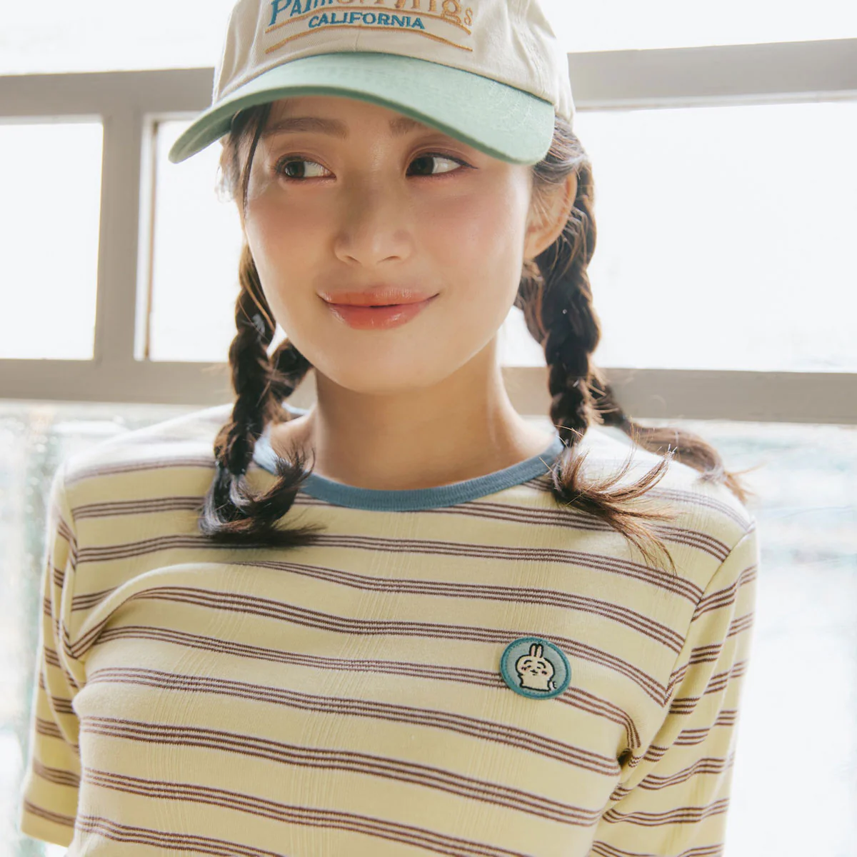 ちいかわ Tシャツ Robert P.Miller×Talking うさぎ BANANA - Image 4