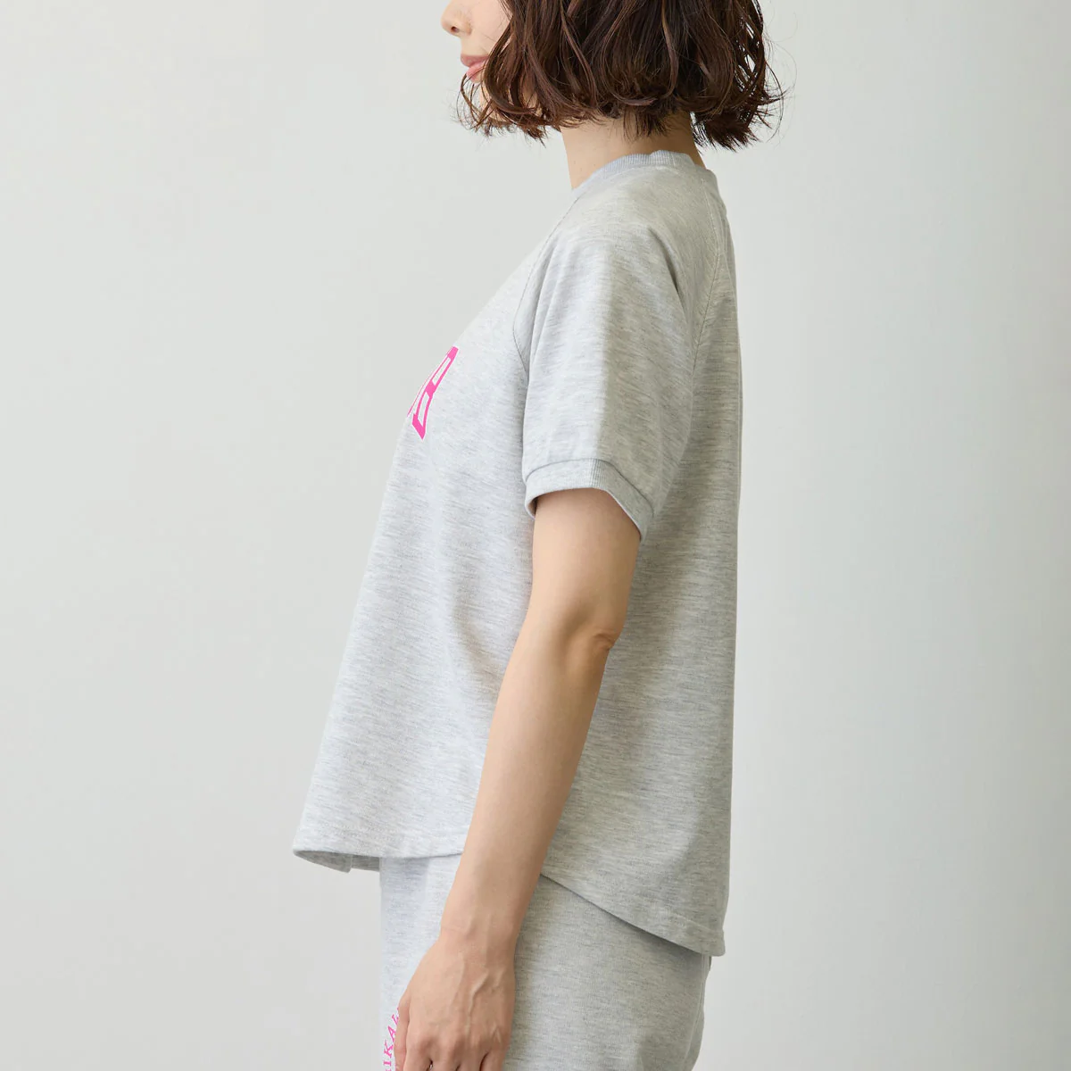 ちいかわ Tシャツ ピース ちいかわ 杢グレー - Image 14