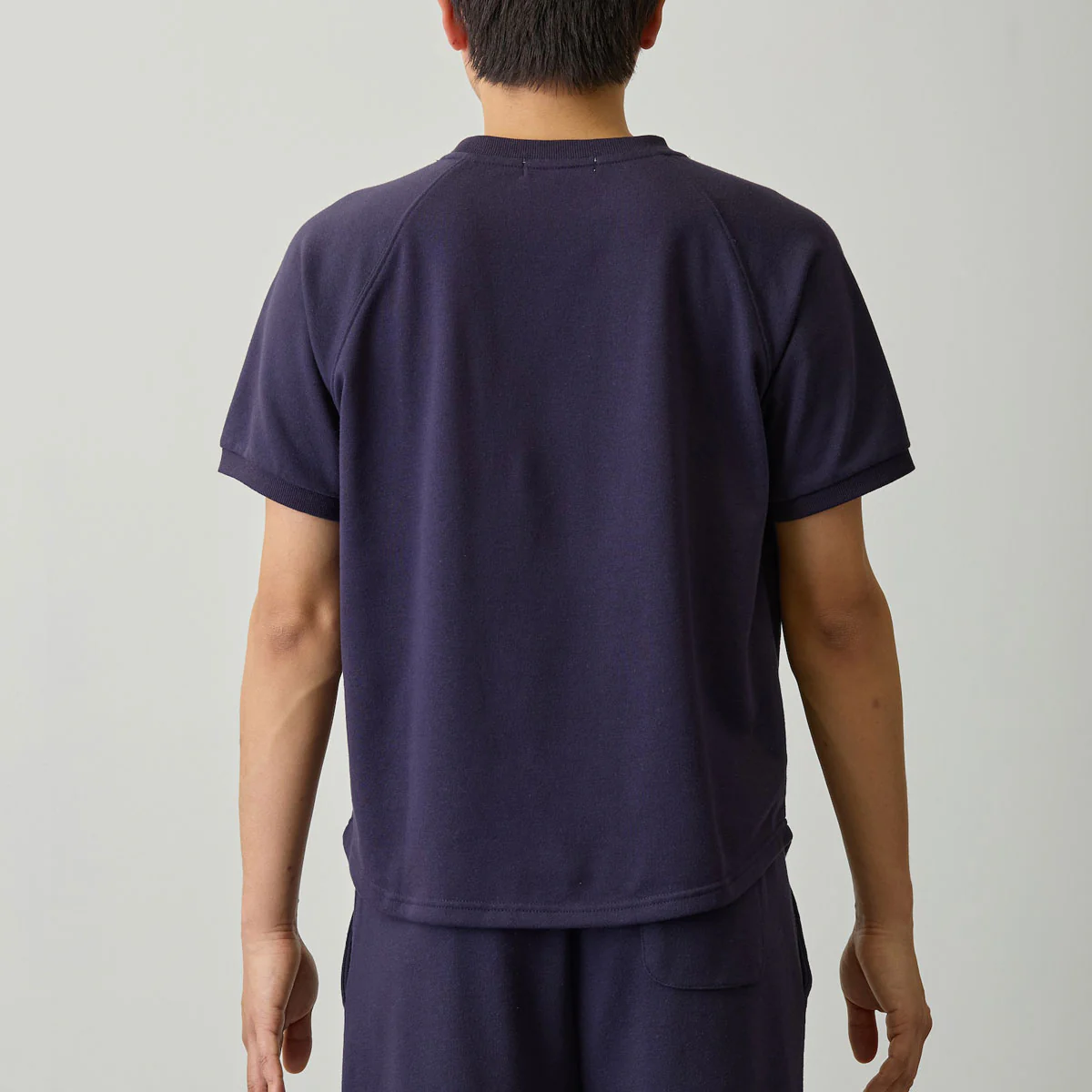 ちいかわ Tシャツ ピース ハチワレ ネイビー - Image 9