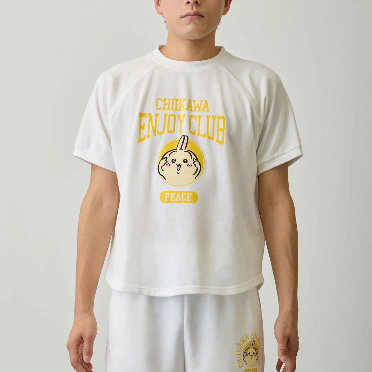 ちいかわ Tシャツ ピース うさぎ ホワイト - Image 7