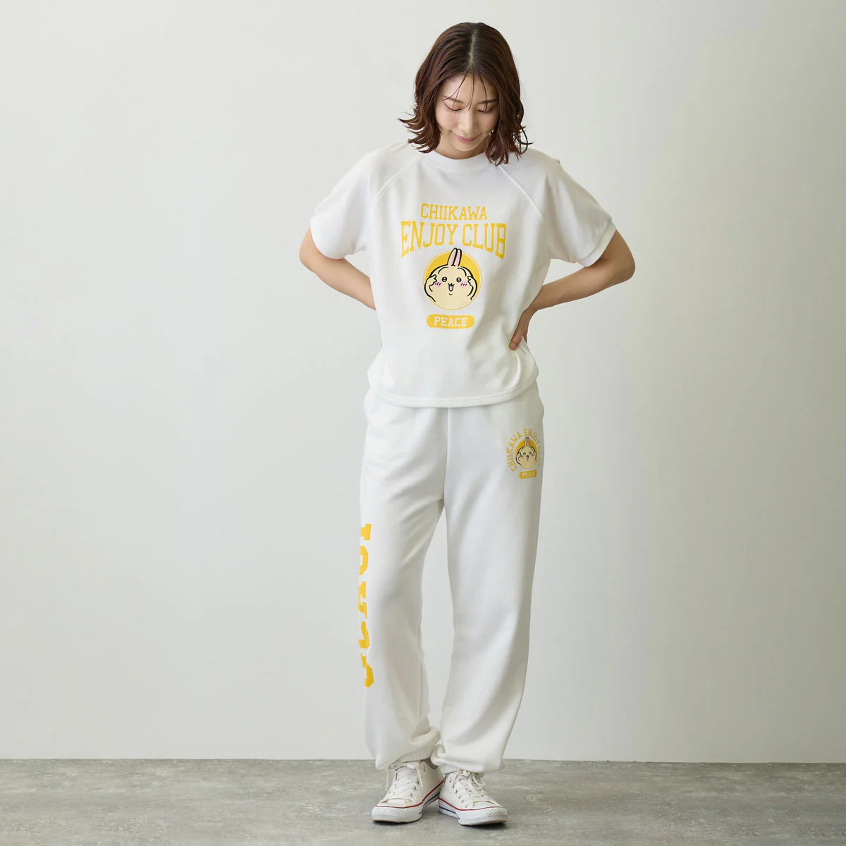 ちいかわ スウェットパンツ ピース うさぎ ホワイト - Image 11