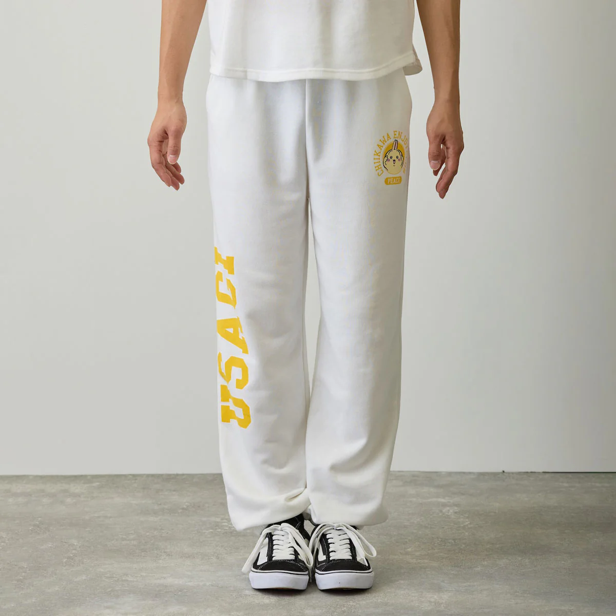 ちいかわ スウェットパンツ ピース うさぎ ホワイト - Image 7