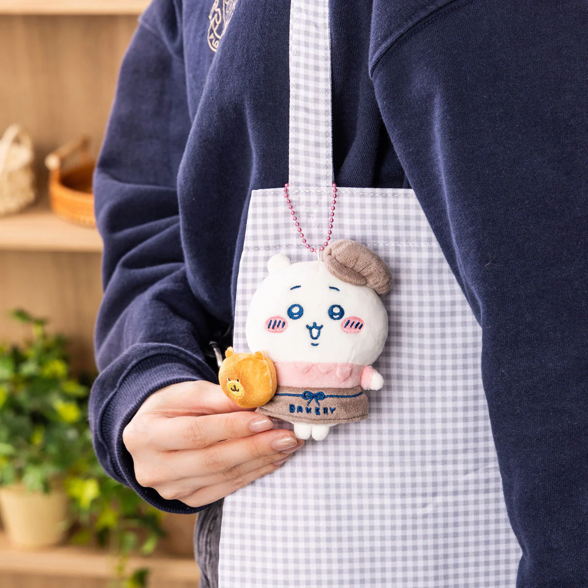 ちいかわ ちいかわベーカリー スタッフさんなマスコット（うさぎ） - Image 3