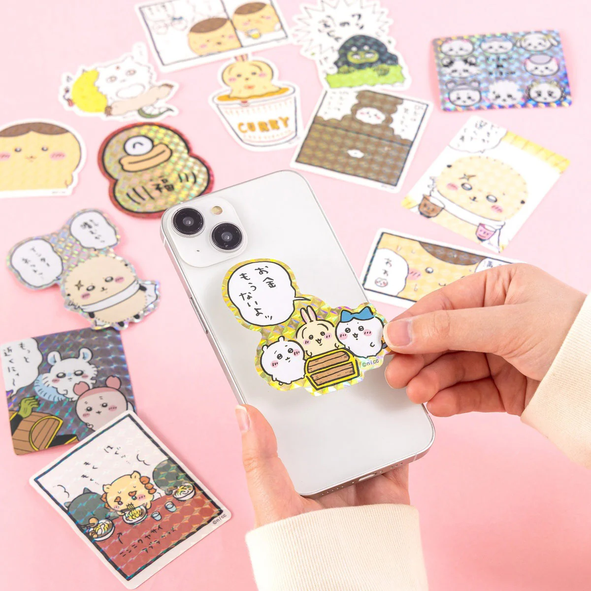 ちいかわ スマホに貼れるサイズのホログラムステッカー（夏ビール） - Image 3