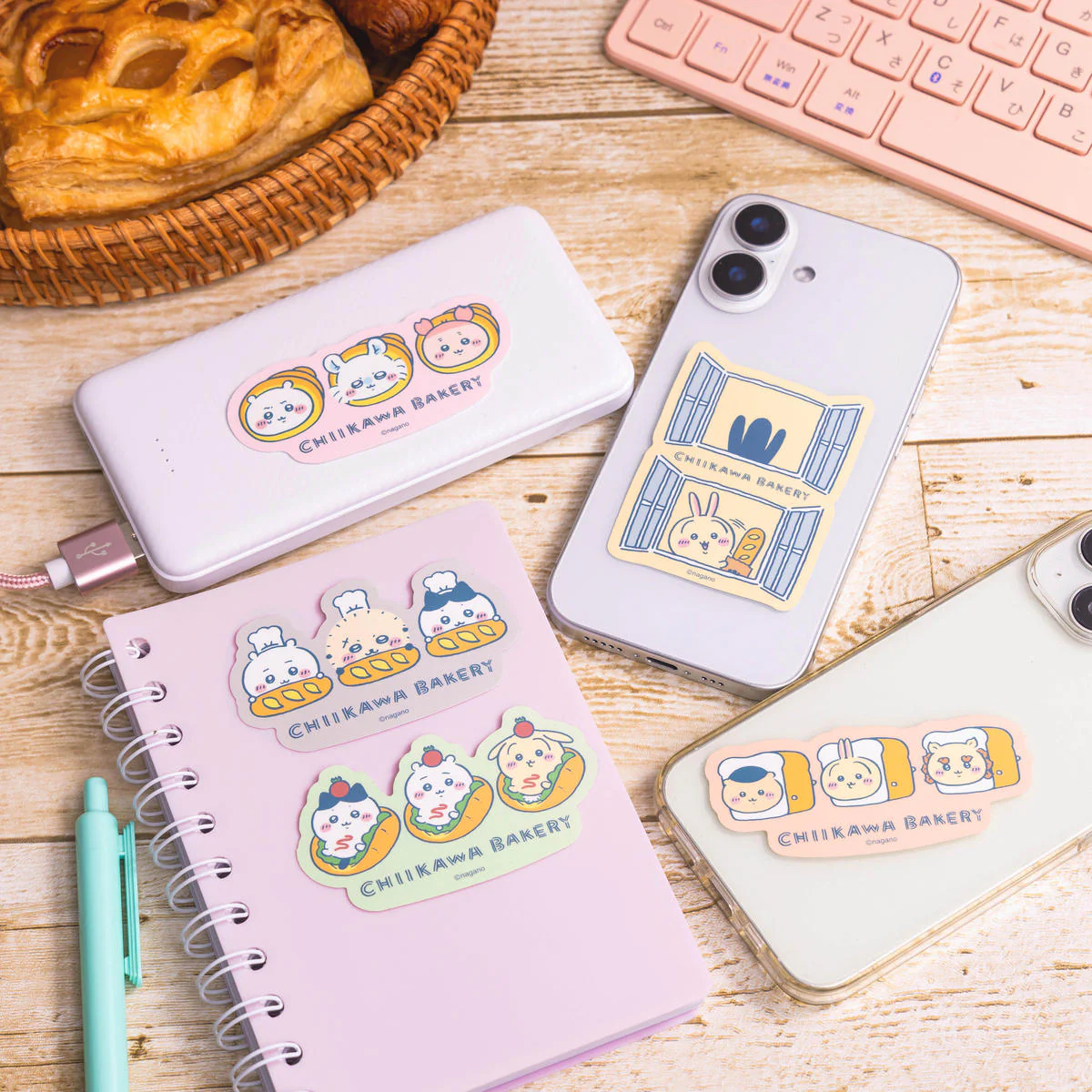 ちいかわ ちいかわベーカリー スマホに貼れるサイズのマットステッカー（サンドなトリオ） - Image 2