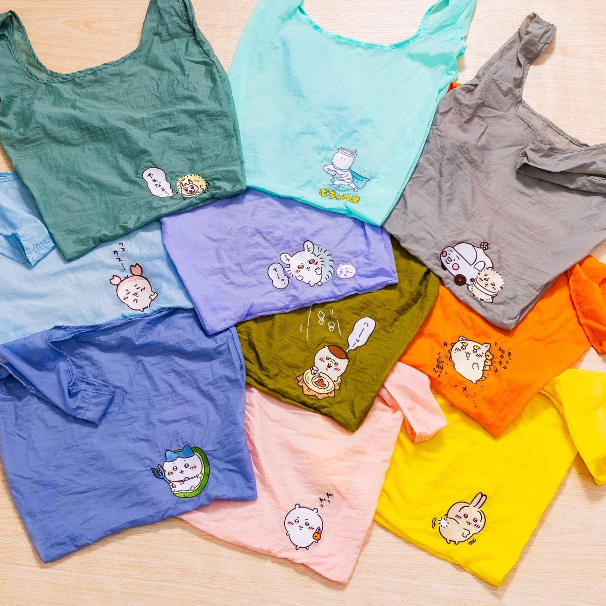 ちいかわ エコバッグ入りおかおマスコット(ハチワレ) - Image 3