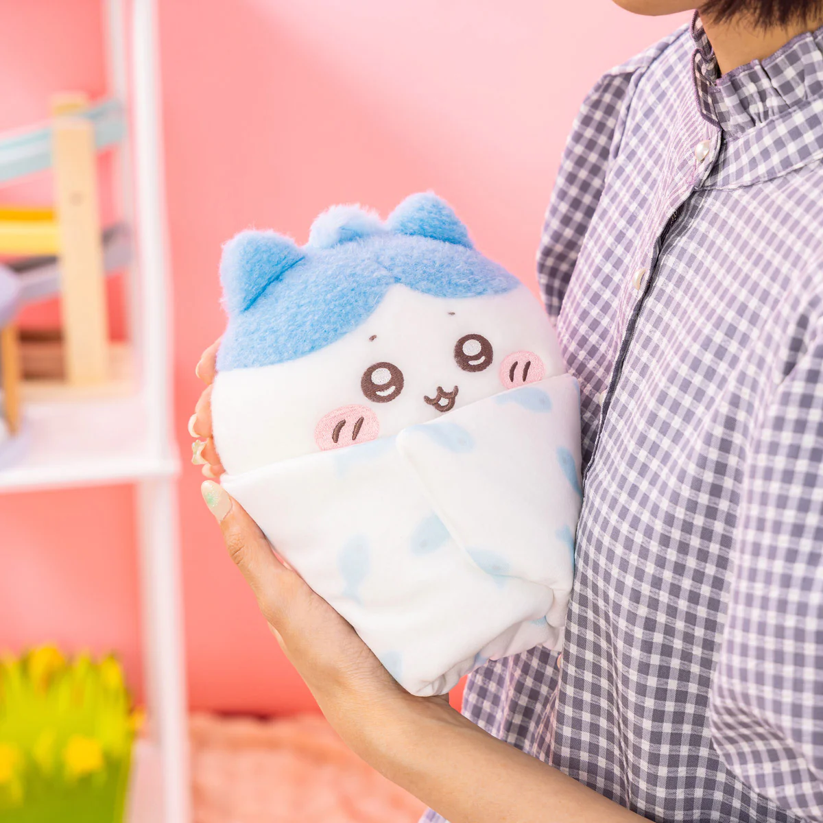 ちいかわ Chiikawa Baby おくるみぬいぐるみ（ハチワレ） - Image 3
