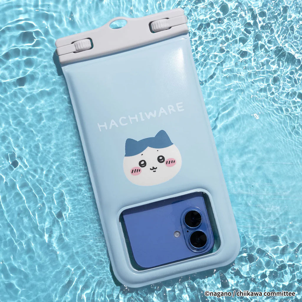 ちいかわ DIVAID フローティング防水ケース ショルダーストラップ付き（ハチワレ・フェイス） - Image 3