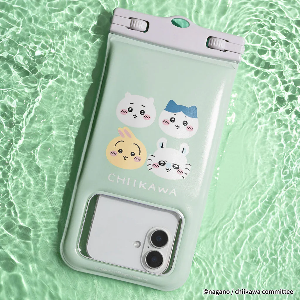 ちいかわ DIVAID フローティング防水ケース ショルダーストラップ付き（集合・フェイス） - Image 3