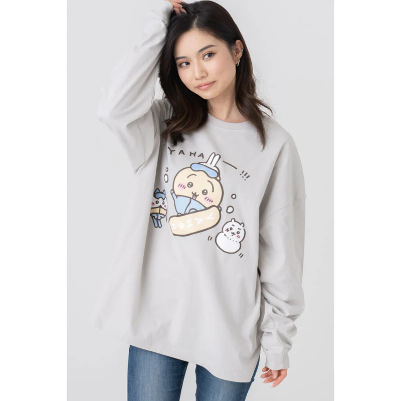 ちいかわ観光 ビックシルエットL/S Tシャツ うさぎスノボ(グレー) - Image 3