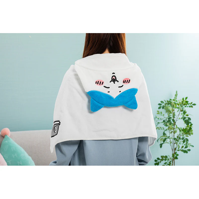 ちいかわ フード付きバスタオル（ハチワレ） - Image 3