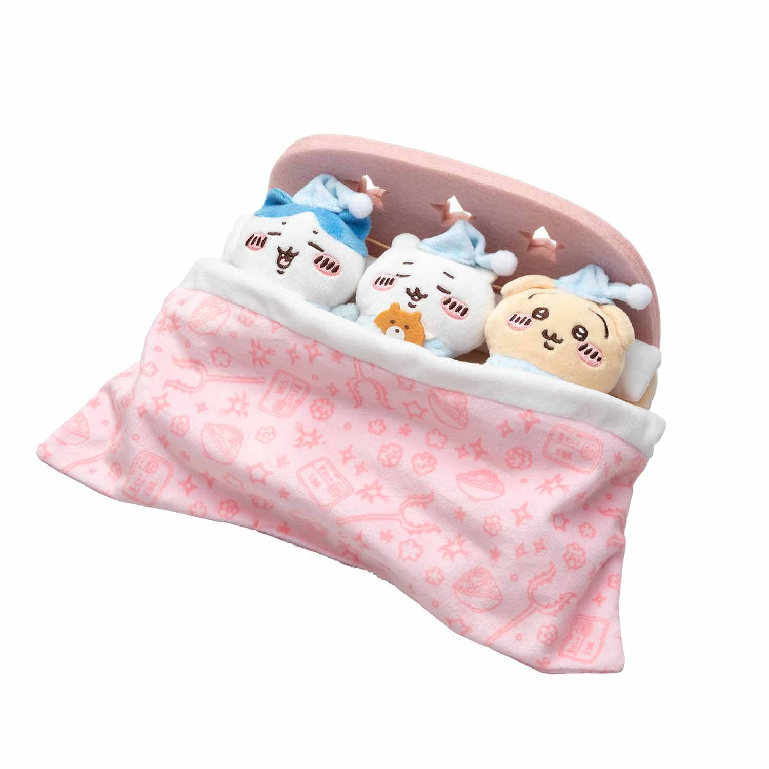 ちいかわ おやすみベッドと繋がるマスコットセット - Image 3