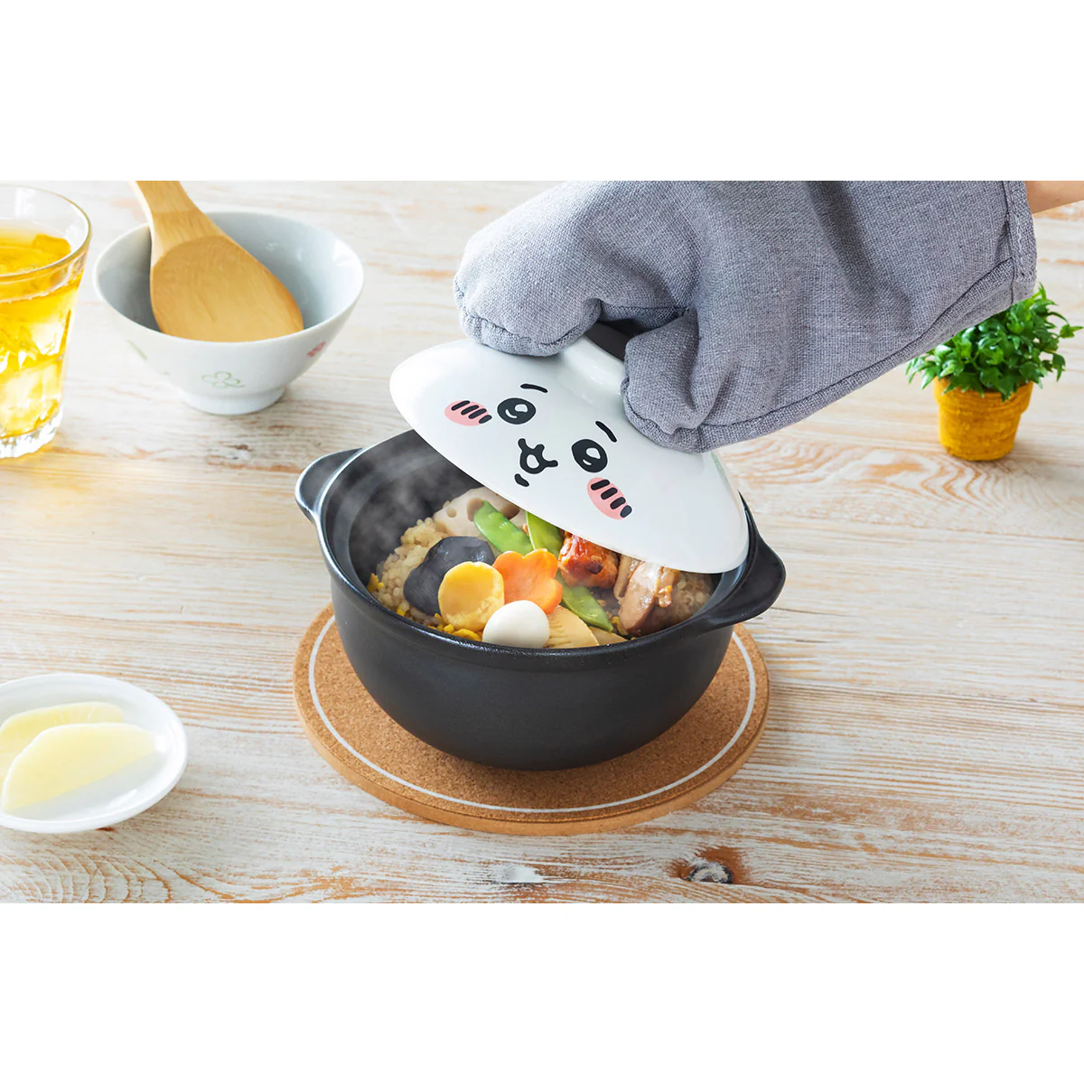 ちいかわ ほっこり！ミニ土鍋 - Image 2