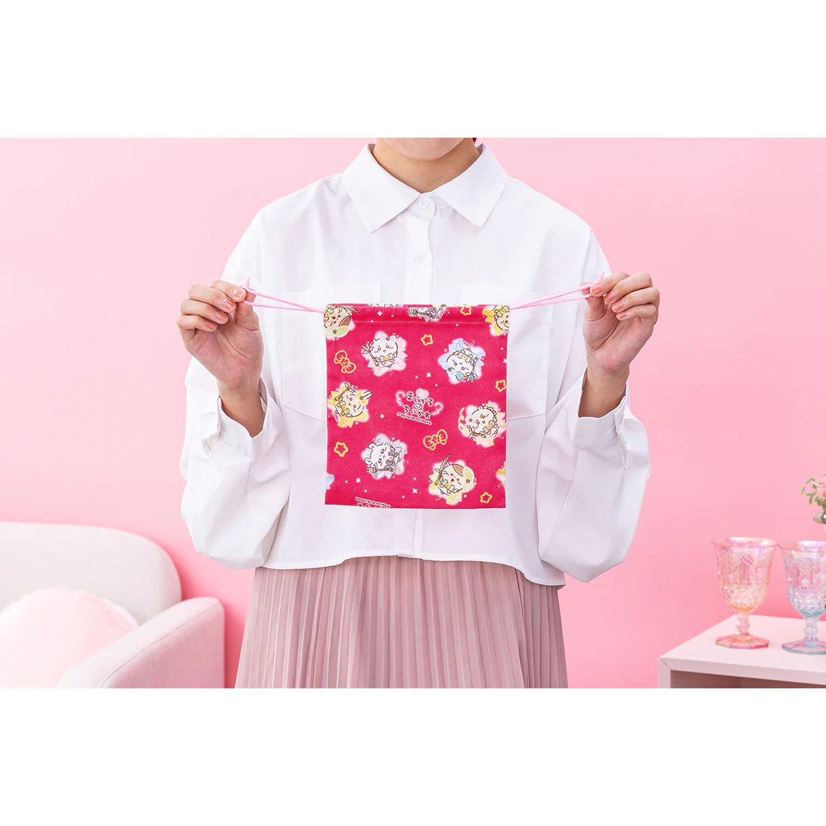 ちいかわ 超まじかるちいかわ ほどよいサイズの巾着（ピンク） - Image 3