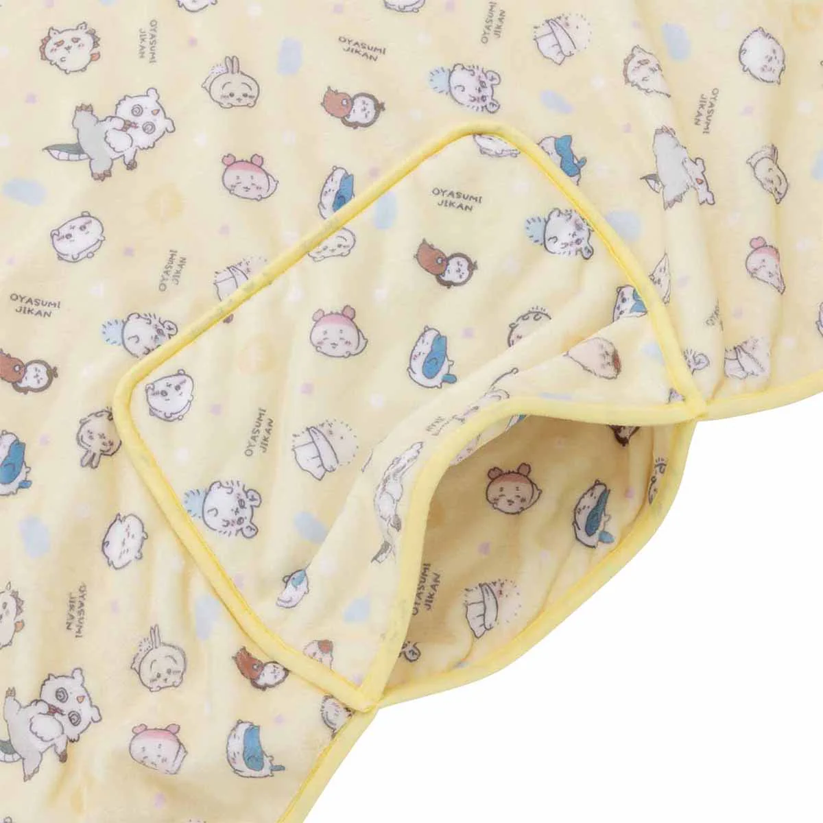 ちいかわ あったか収納ポケット付き3WAYブランケット（パステルイエロー） - Image 6