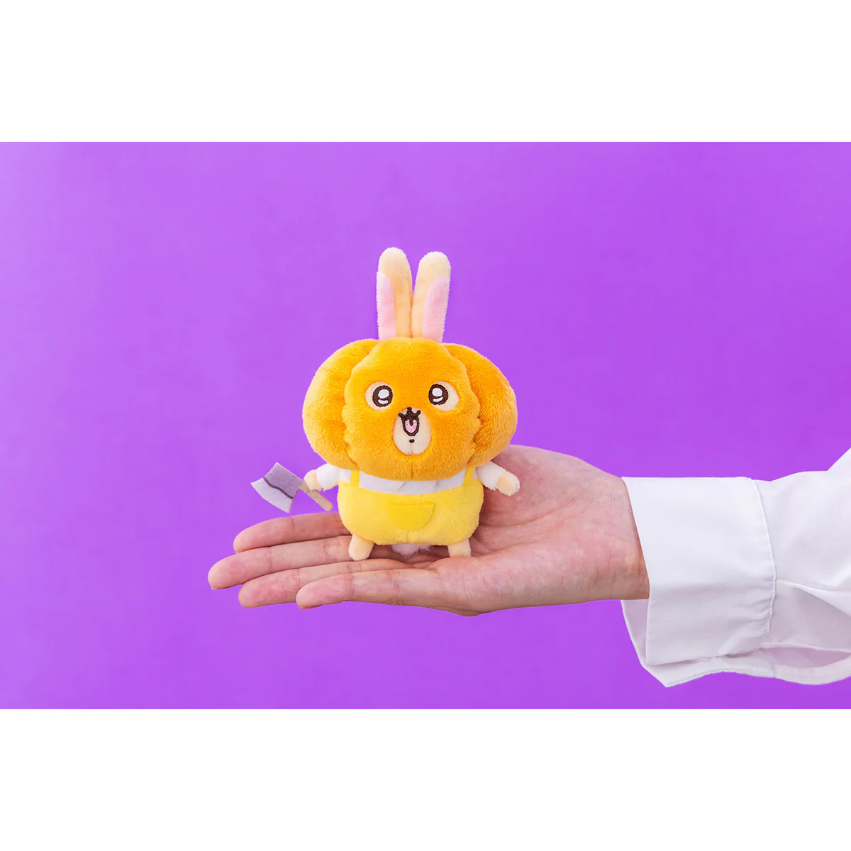 【予約】ちいかわ 仮装たのしい~!マスコット(カボチャなうさぎ)【2024年1月下旬より順次発送予定(発送延期の場合もキャンセル不可)】【通常商品と同時購入・配送希望日指定不可】【キャンペーン対象外】 - Image 3