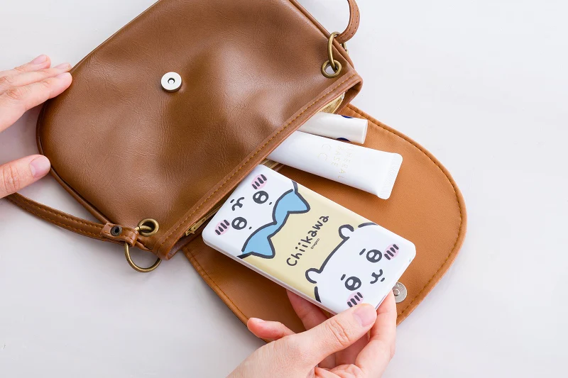 ちいかわ　4000mAh USB出力 ﾘﾁｳﾑｲｵﾝﾎﾟﾘﾏｰ充電器　2.1Ａ（なかよし） - Image 4