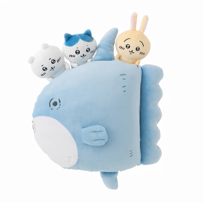 ちいかわ マンボウでおでかけクッション - Image 2