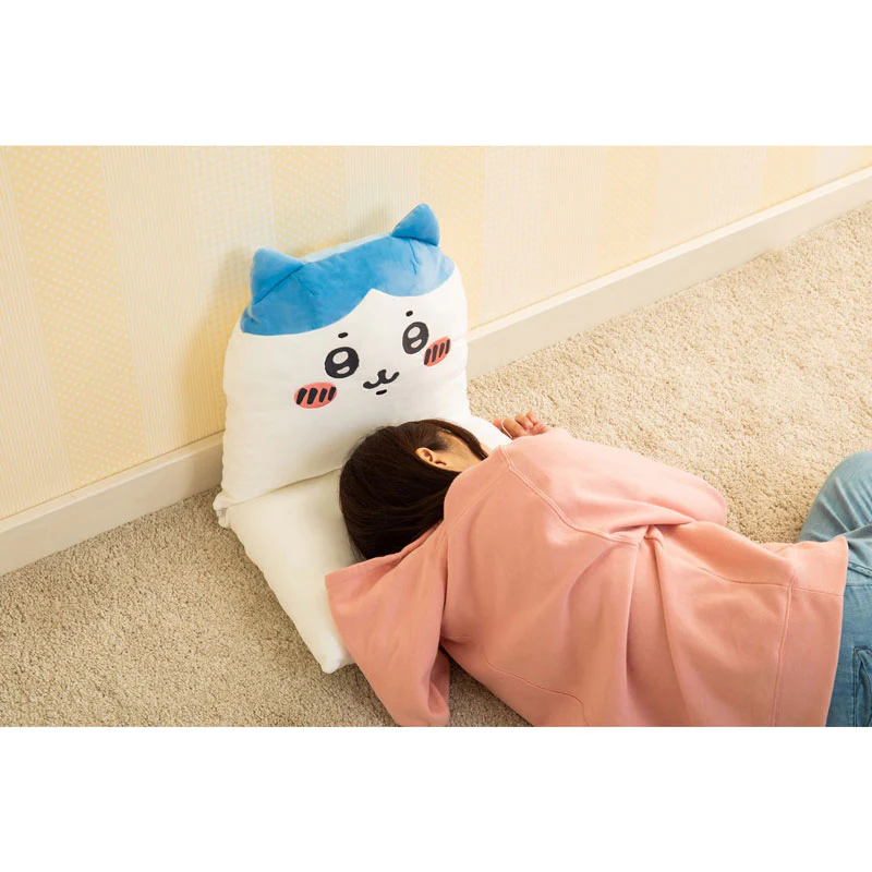 ちいかわ もちもちリラックスチェアクッション（ハチワレ） - Image 5