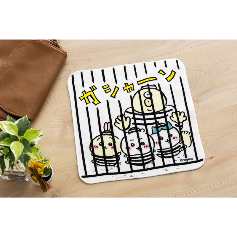 ちいかわ 大きめハンドタオル（捕まっちゃった） - Image 3