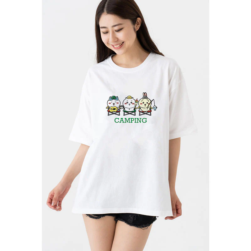 ちいかわ キャンプへGO! ビッグシルエットTシャツ - Image 3