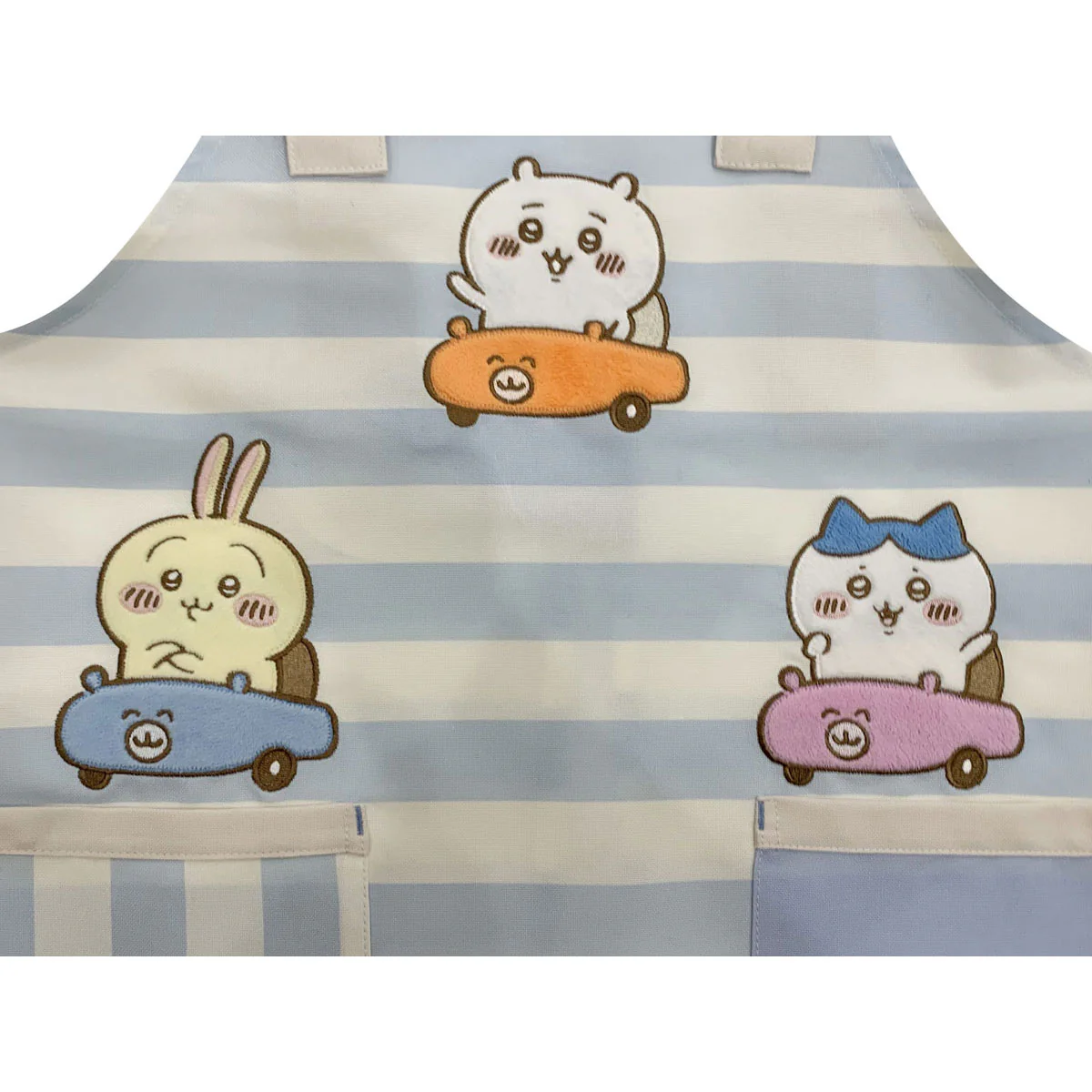 ちいかわ アニメ『ちいかわ』 キッズエプロン（車でゴーゴー） - Image 3