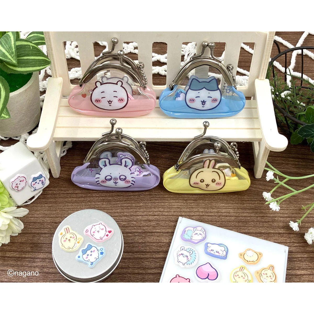 ちいかわ プチパース付きフレークシール（うさぎ）【クレジットカード決済限定商品】 - Image 3