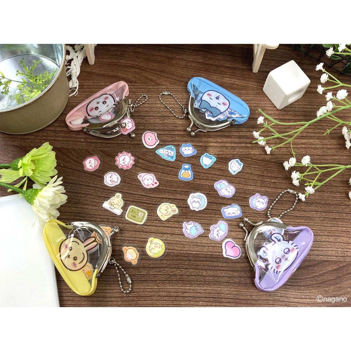 ちいかわ プチパース付きフレークシール（うさぎ）【クレジットカード決済限定商品】 - Image 4