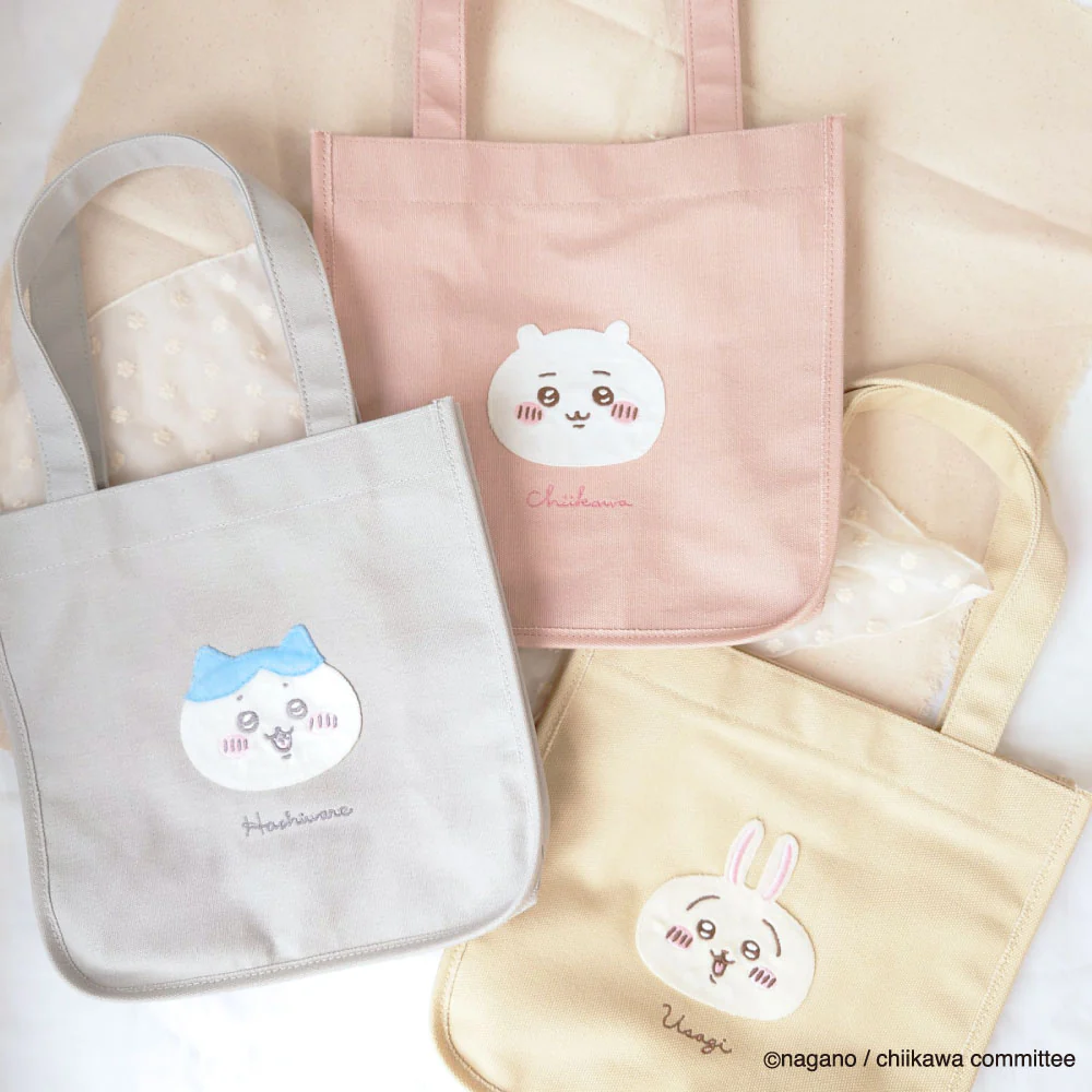 ちいかわ ふわふわワッペン ミニトート（ちいかわ） - Image 3